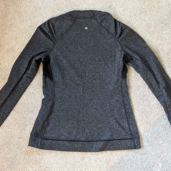 Lululemon Women's 6 Warm Running Top Gray Black - Picture 3 of 6